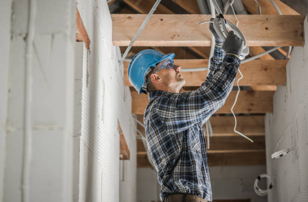 Best Electrical Contractors for Businesses  in Des Moines, WA