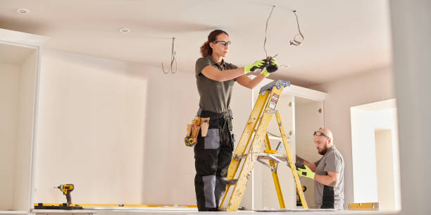 Best Electrical Rewiring Services  in Des Moines, WA